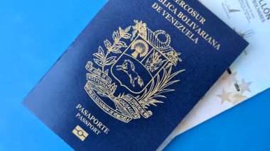 Venezuela pasaportu, uluslararası seyahat ve tatil için Venezuela vizesi. Tasarımınız için arka plan olarak Venezuela pasaportu