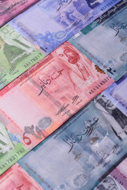 Ürdün parası, Ürdün dinarı para birimi, çeşitli mezheplerin banknotları, finansal işlemler. Ürdün parası, tasarımın için finansal bir fon olarak dinar.