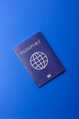 Yurtdışına seyahat, seyahat ve seyahatler için yabancı vizeli bir pasaport. Tasarımınız için uluslararası bir pasaport