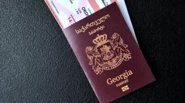 Gürcistan pasaportu, uluslararası seyahat ve tatil için Gürcistan vizesi. Tasarımınız için arka plan olarak Gürcistan pasaportu