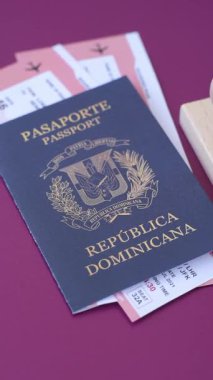 Dominik Cumhuriyeti pasaportu, uluslararası seyahat ve tatil vizesi. Tasarımınız için Dominik pasaportu