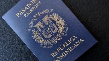 Dominik Cumhuriyeti pasaportu, uluslararası seyahat ve tatil vizesi. Tasarımınız için Dominik pasaportu