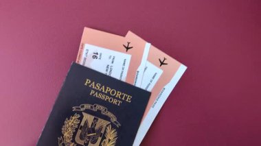 Dominik Cumhuriyeti pasaportu, uluslararası seyahat ve tatil vizesi. Tasarımınız için Dominik pasaportu