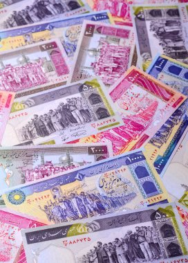 İran Cumhuriyeti parası, lira parası, çeşitli banknotların banknotları, finansal işlemler. Tasarımının finansal geçmişi olarak İran parası ve lira.