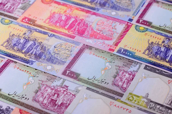 İran Cumhuriyeti parası, lira parası, çeşitli banknotların banknotları, finansal işlemler. Tasarımının finansal geçmişi olarak İran parası ve lira.