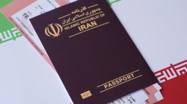 Seyahat etmek, uçmak ve iş yapmak için İran pasaportu. İran belgesi, sınırı geçmek için kimlik