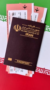 Seyahat etmek, uçmak ve iş yapmak için İran pasaportu. İran belgesi, sınırı geçmek için kimlik