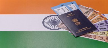 Hint pasaportu, seyahat, boş zaman ve iş belgesi. Tasarımınız için Hindistan pasaportu bir seyahat arka planı olarak