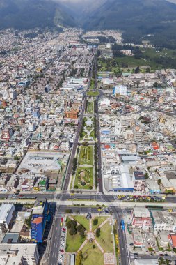 Quito, Av. Mariana de Jesús