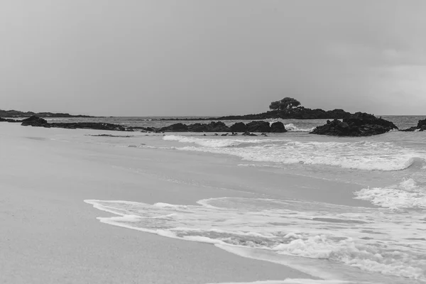 Yate en la playa de las Bachas — Foto de Stock