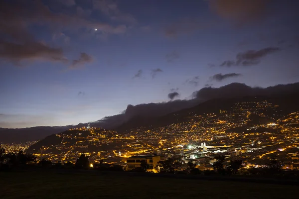 Quito por la noche — Foto de Stock