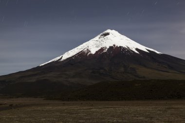 Cotopaxi geceleri