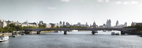 Londons skyline — Stockfoto