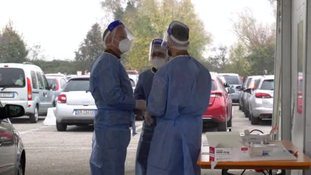 Italie Circa 2019 Une Équipe Médicale Rassemble Des Tests Covid — Video