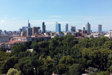 Milan, İtalya - Mayıs 2020: Modern mimari. Lombardiya bölgesi hükümeti