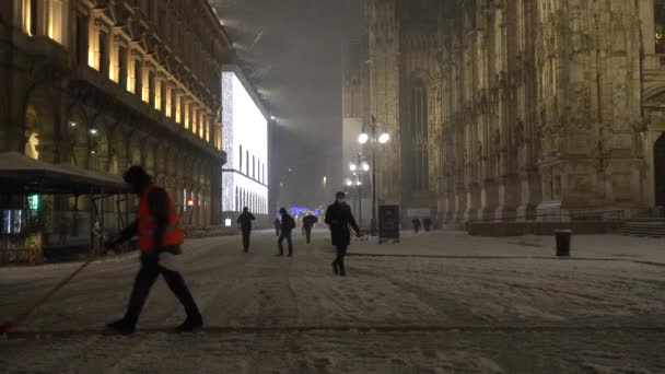 Itália Milão Dezembro 2020 Nevando Centro Milão — Vídeo de Stock