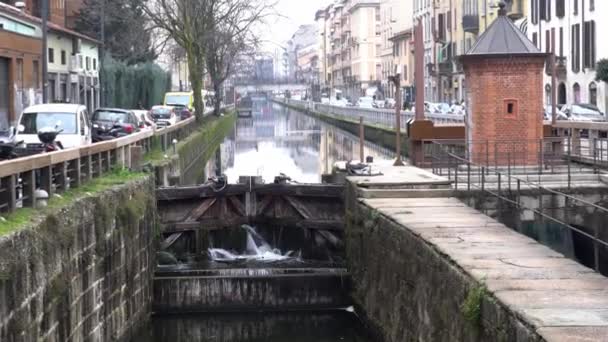 Європа Італія Мілан Лютий 2021 Леонардо Вінчі Закрив Водосховище Каналах — стокове відео