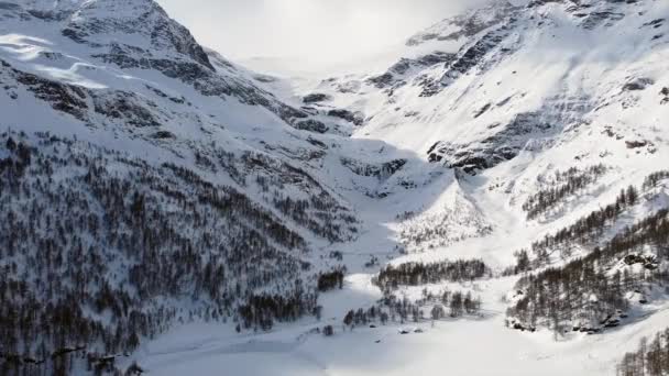 Karla Kaplı Dağların Sviçre Alplerindeki Piz Pal Muhteşem Görüntüleri — Stok video
