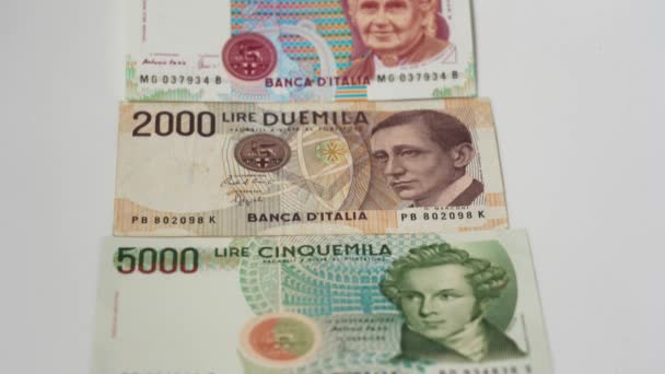 Nahaufnahme Der Italienischen Lira Banknoten — Stockvideo