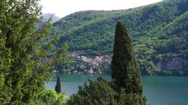 İtalya - Ligurya - Akdeniz evlerinin görüntüleri, beş ülke (Cinque Terre) yakınlarındaki küçük sahil köyü 