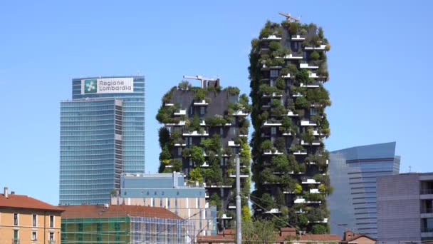 Europe Italy Milan May 2021 Vertical Forest Skyscraper Finish Lockdown — Stock Video