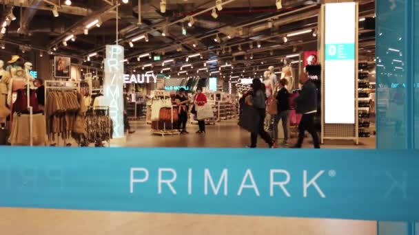 Europe Italie Ilan Mai 2021 Ouvrir Centre Commercial Primark Shop — Video