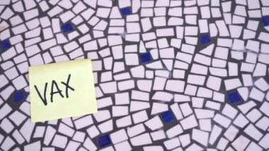 Avrupa, İtalya, aşılama veya aşılama kararı (vax yok) küçük çocuklar 