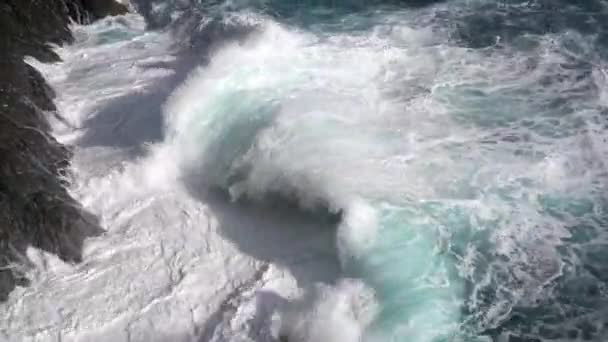 Espetacular Tempestade Marítima Framura Ligúria Cinque Terre Ondas Mar Colidem — Vídeo de Stock