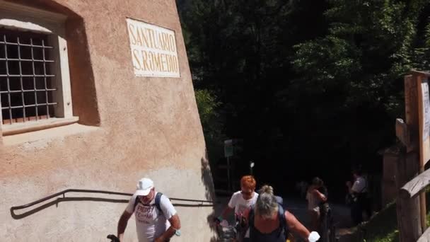 Avrupa Talya Trentino Alto Adige Sanzeno Coredo Ağustos 2021 Covid — Stok video