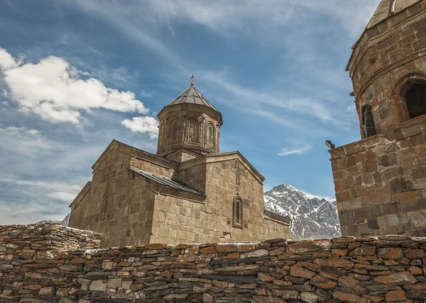 Georgien. gergeti sameba orthodoxe Kirche. — Stockfoto