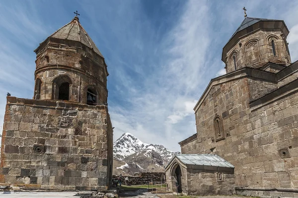 La Géorgie. Église orthodoxe Gergeti Sameba — Photo