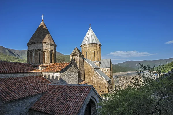 Georgia. Castelo de Ananuri — Fotografia de Stock