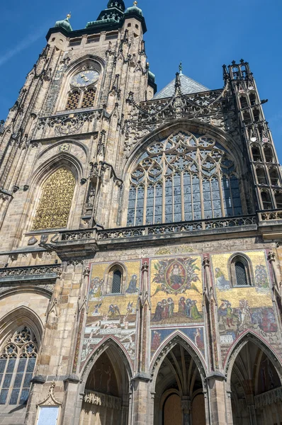 Tsjechië, Praag. De Metropolitan Cathedral van heiligen Vit — Stockfoto