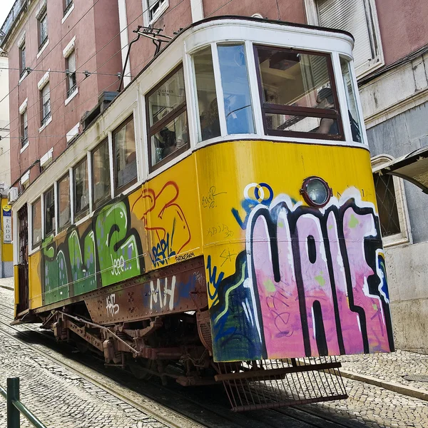 Lisbonne. funiculaire Gloria . — Photo