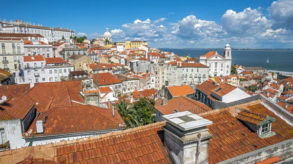 Portugal, Lisbon . The observation deck Portas do Sol — Stock Photo, Image