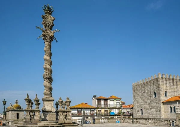 Portugal, Porto, gesneden beschamend stenen schandpaal voor straf — Stockfoto