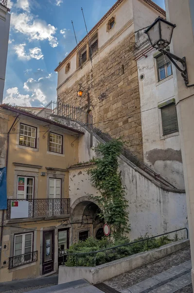 Coimbra . Courtyards and streets of the old city — Stock Photo, Image