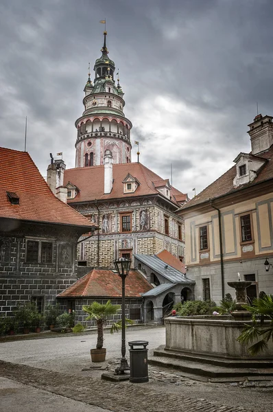 Bezoek Cesky Krumlov is een bezoek aan een echt sprookje. — Stockfoto