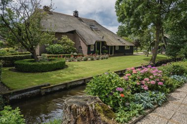 Hollandalı Venedik bilinen Giethoorn