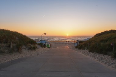 Sahilde denize iniş