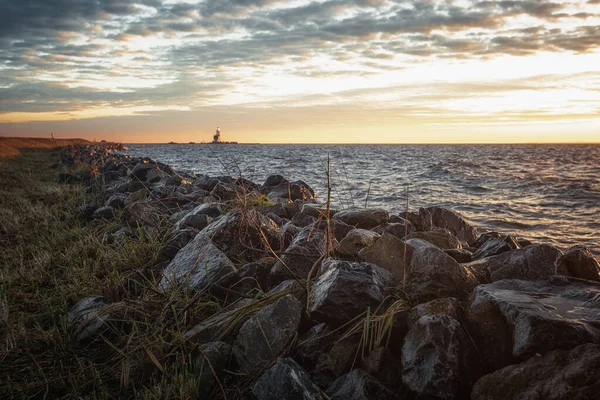 Der Deich Die Insel Marken Den Niederlanden Bei Sonnenaufgang Mit — Stockfoto