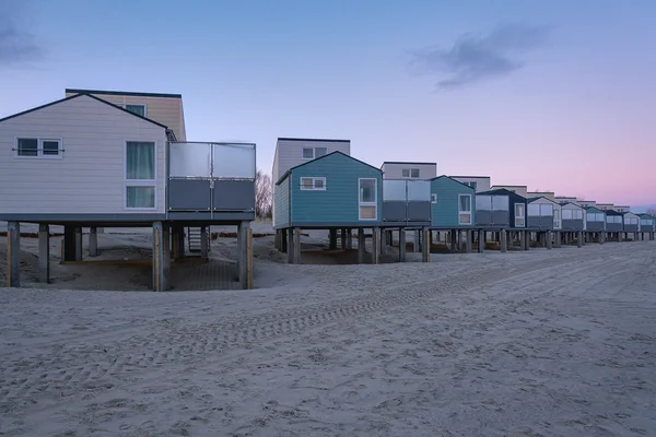 Vakantiehuis op het strand — Stockfoto