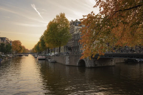 阿姆斯特丹和秋天 — 图库照片