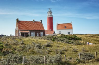 Deniz feneri - ışık, umut ve doğru şekilde sembolü.