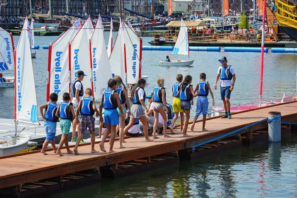 Attività acquatiche per bambini . — Foto Stock