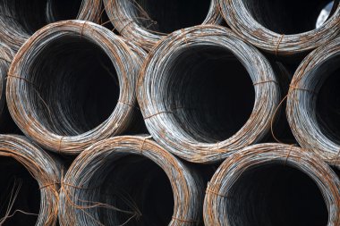 Çelik çubukları güçlendirmekte