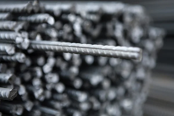 çelik bina armatür