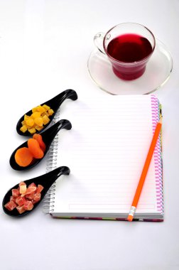 Şekerlenmiş meyve ile boş tarif kitabı