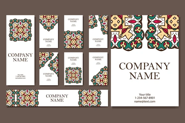 Conjunto de tarjetas de visita. Patrón vintage en estilo retro con mandala. Dibujado a mano Islam, árabe, indio, patrón de encaje — Vector de stock