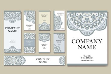 Kartvizit kümesi. Vintage desen mandala retro tarzı. El çekilmiş Islam, Arapça, Indian, dantel modeli